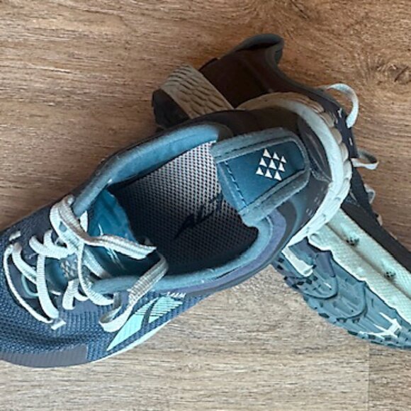 Altra Timp 4 Women's Trail Running Shoe; US Size 7 / EU 38 - Picture 3 of 6